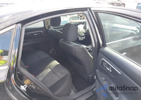 2016 Nissan Altima 2.5 Sv z USA, uszkodzony, nr VIN 1N4AL3AP8GC123603